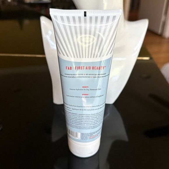 NEW First Aid Beauty Ultra Repair Cream Intense Hydration Face Body Moisturizer - Picture 9 of 12